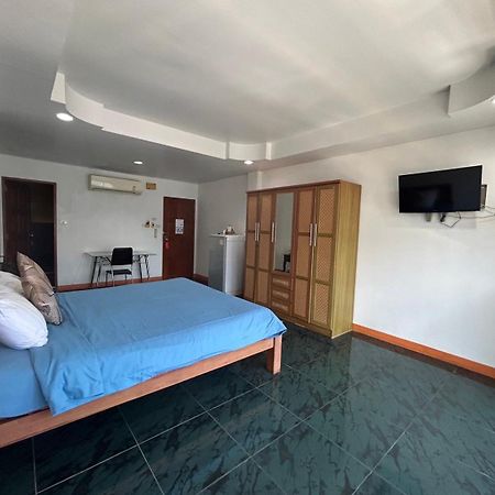 Coffeeandbeer Hostel Pattaya Luaran gambar